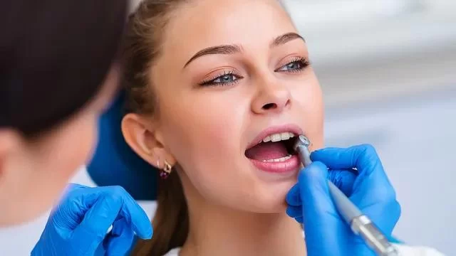 How Dental Health Impacts Overall Health in Seniors: A Comprehensive Guide