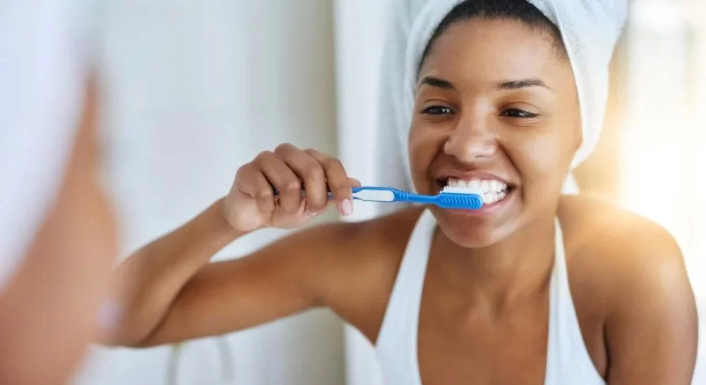 Prevent Tooth Decay Naturally with Expert Flossing Techniques