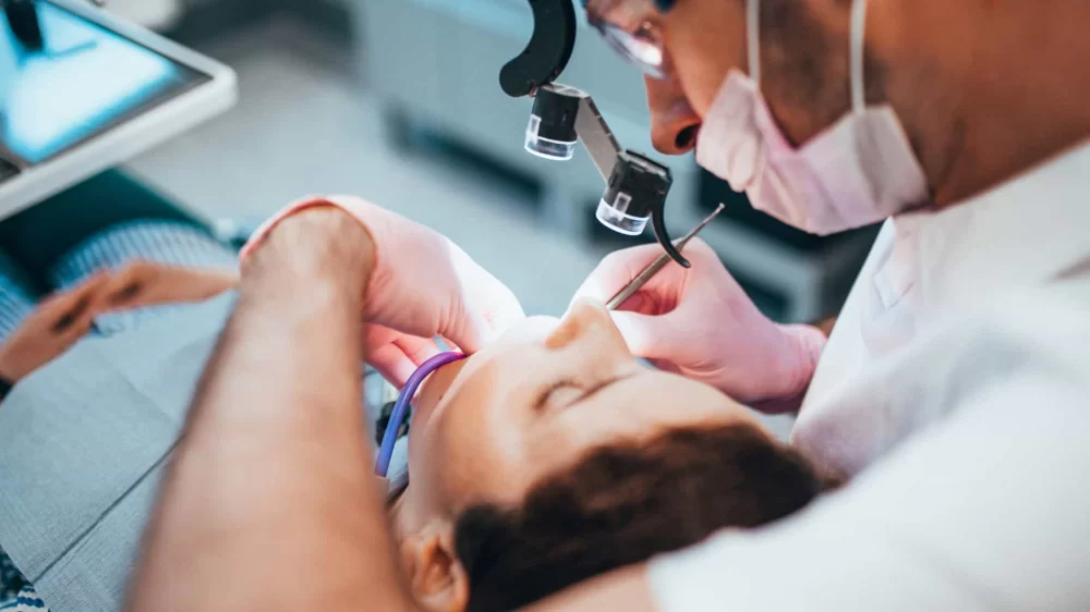 How to Choose a Dentist with Excellent Patient Care: A Guide to Finding the Best