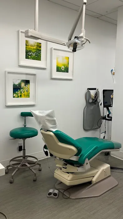 Carleton Square Dental Centre Picture 3