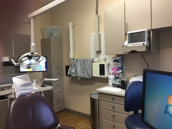 Burnaby Square Dental Picture 2