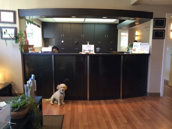 Como Lake Dental Picture 5