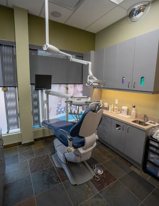 Burnaby Mountain Dental Centre Picture 10