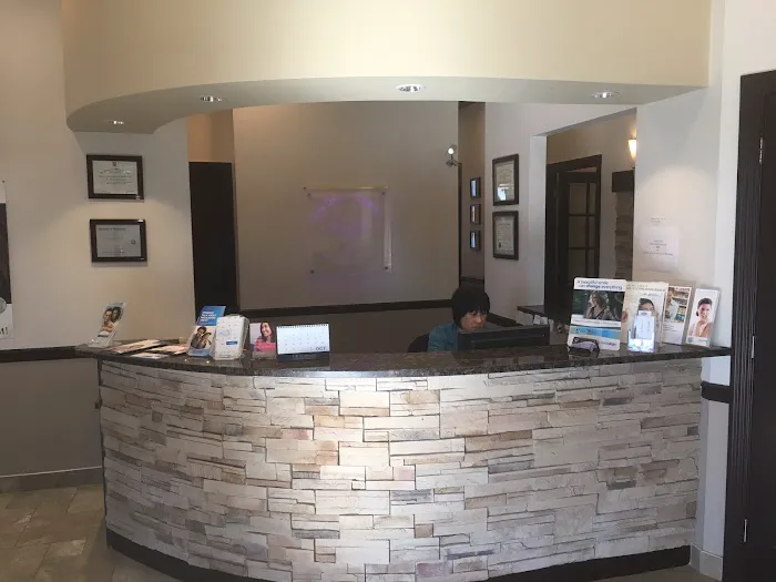 Ace Dental Clinic Picture 1
