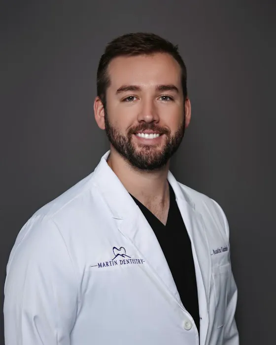 Martin Dentistry of Colonial Heights Picture 3