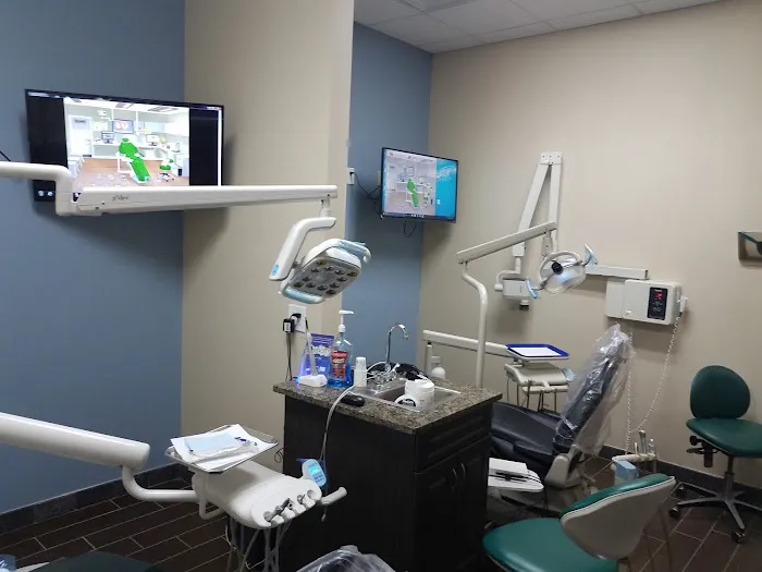Dentist Orthodontics Implants Picture 2