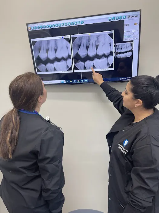 Dental Group Picture 6
