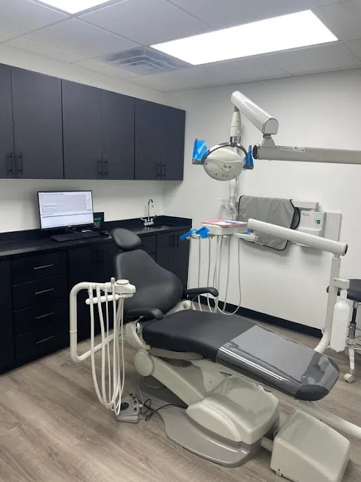 Motor City Dental Group Picture 1