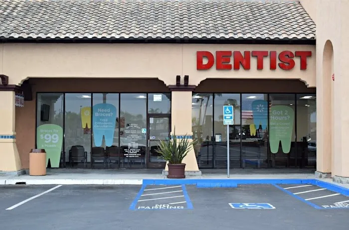 College Dental Group and Orthodontics Picture 7