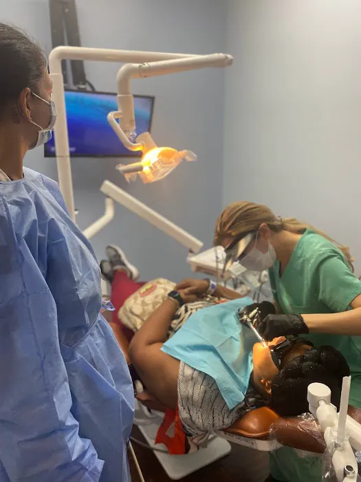 We Care Dental Picture 5