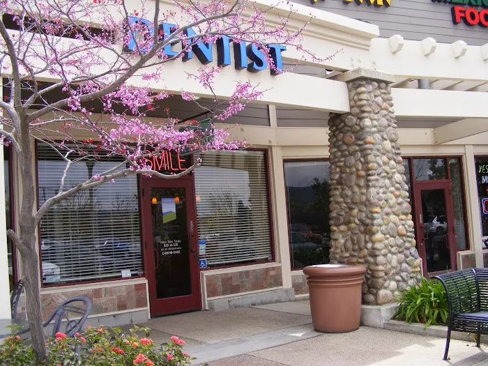 Carmel Mountain Ranch Dental Care Picture 5