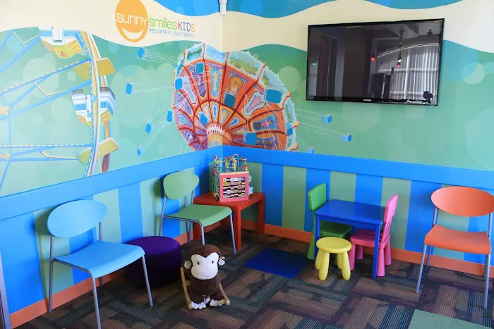 Sunny Smiles Kids Dentistry & Orthodontics Picture 1