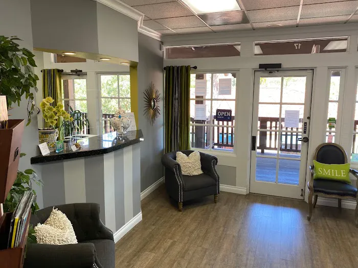 Plaza Dentistry Picture 6