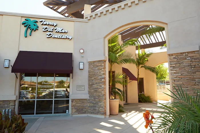 Torrey Del Mar Dentistry Picture 3
