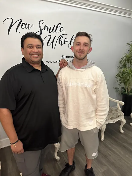 RR Smiles | Cosmetic Dentist in San Diego Picture 4