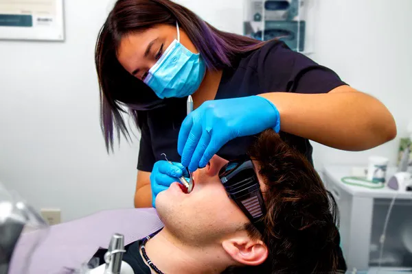 Heavenly Smiles Dentist - Poway - Bita Tahvildari Picture 9