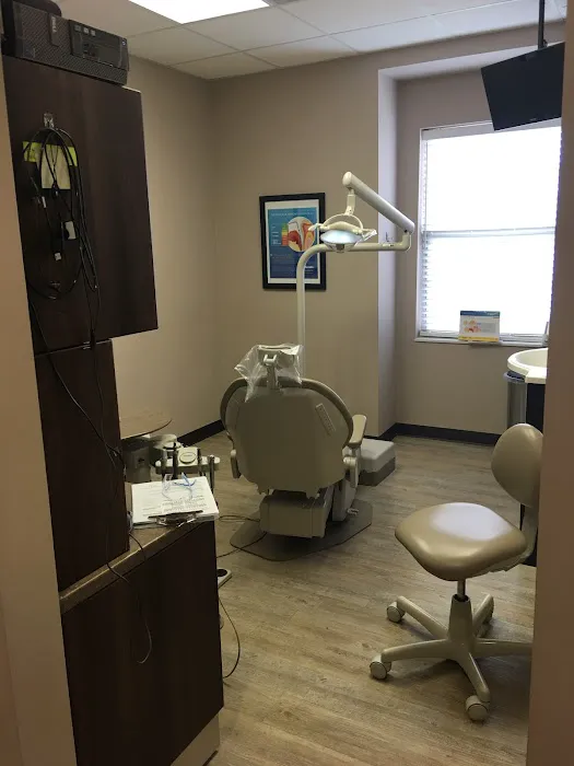 Refresh Dental Picture 9