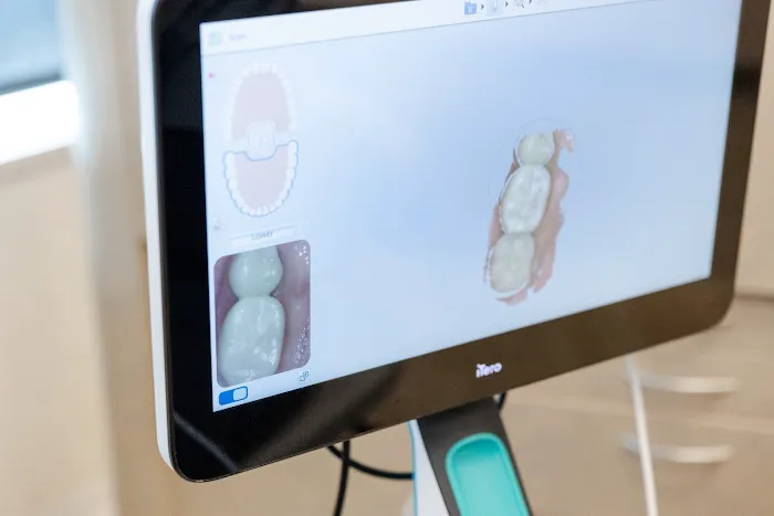 Stuetzer Family & Cosmetic Dentistry Picture 7