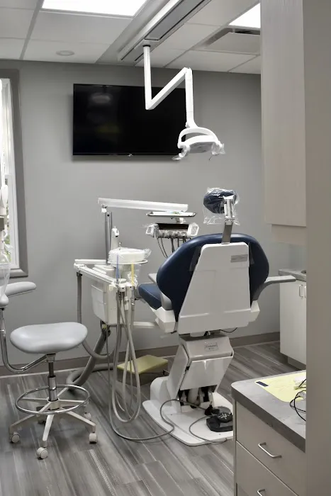 Nevar Dental Picture 4