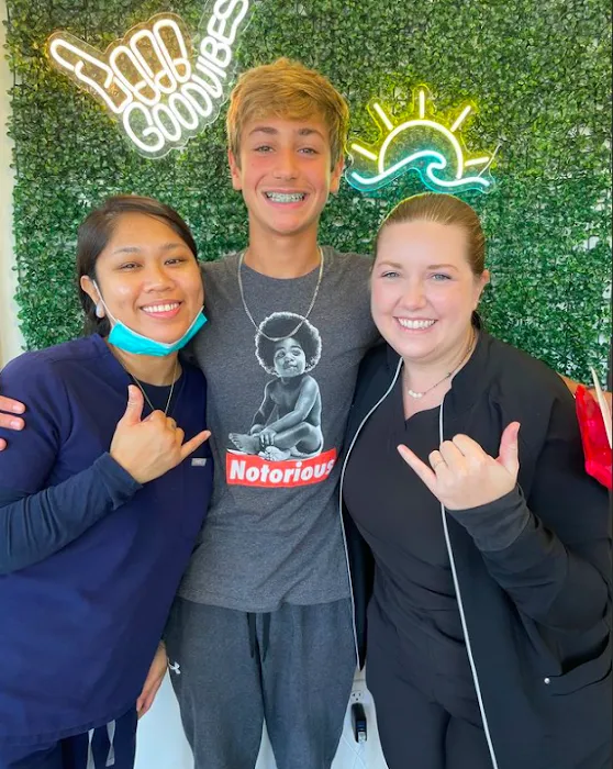 Hook Orthodontics Picture 10
