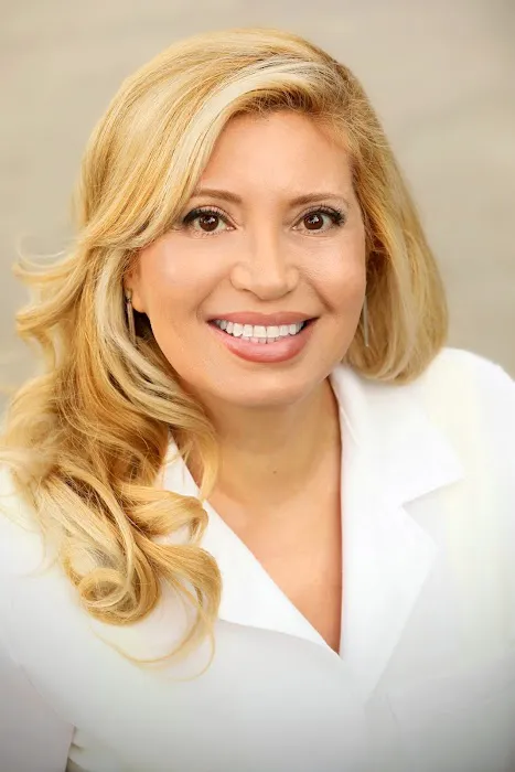 Encino Dental Care, Naghmeh Niki Javaherian DDS Picture 6