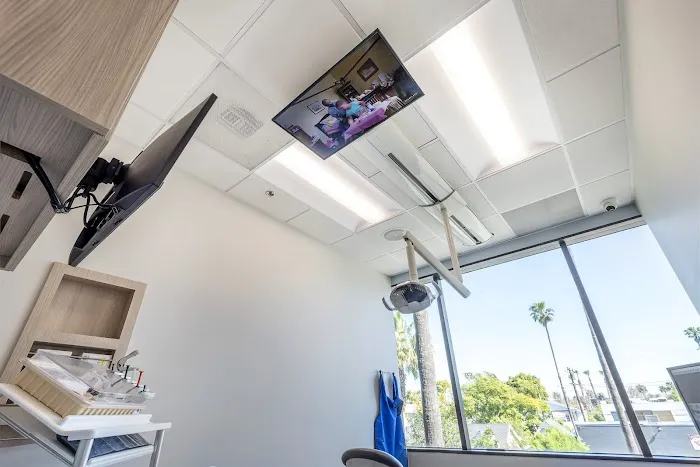 Beverly Hills Complete Dentistry Picture 3