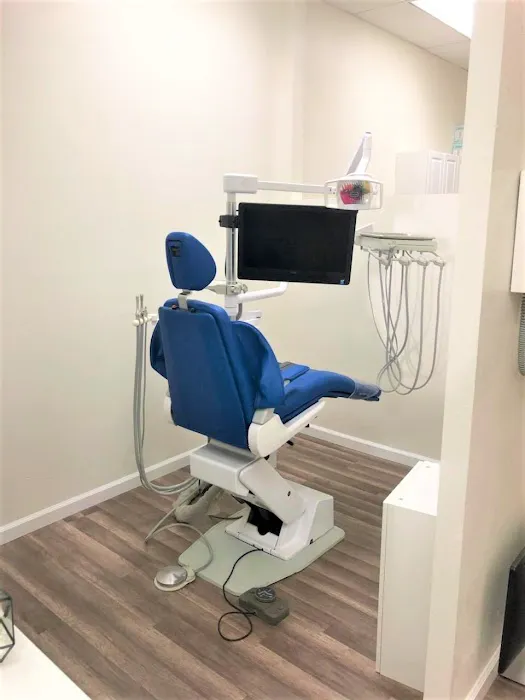 Top Dental of Huntington Park - Dental Implant, General Dentist & Orthodontist Picture 3