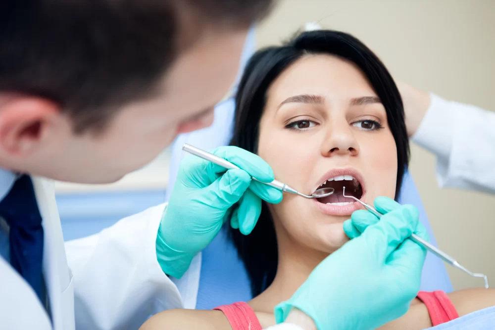 How to Find a Dentist with Good Reviews: Tips for Choosing the Best Care