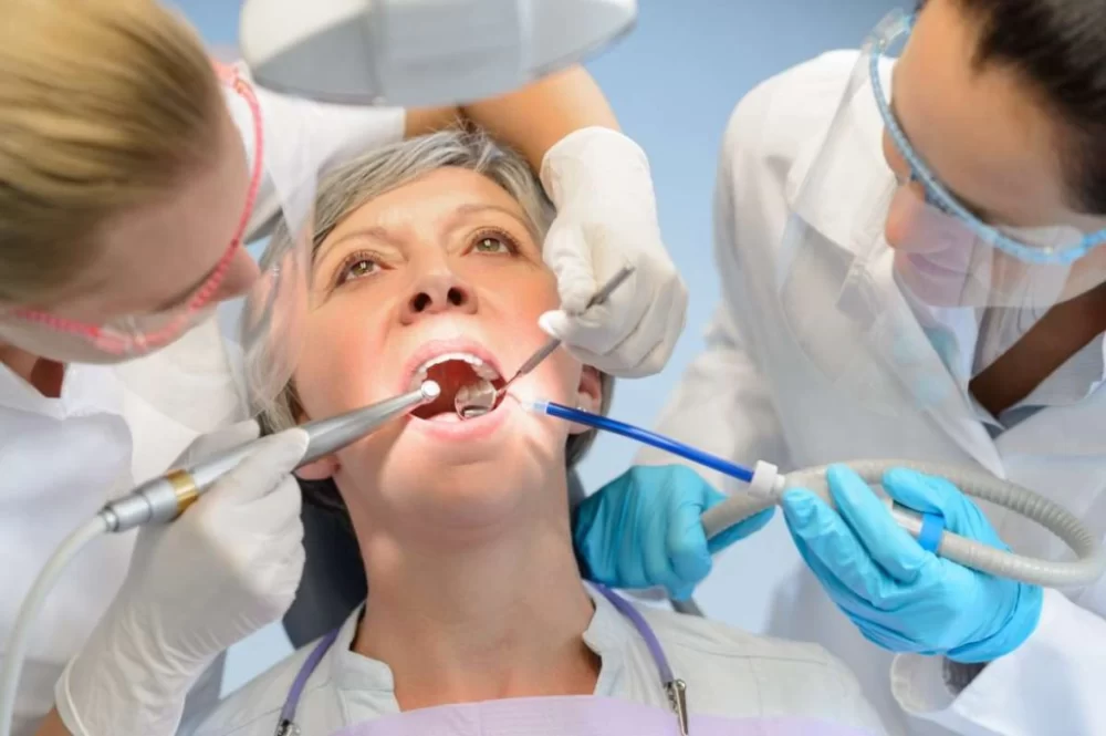 How to Choose the Right Dentist for Senior Dental Care in the U.S.