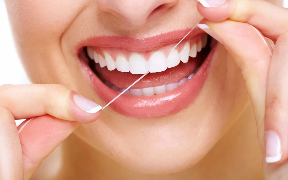 Choosing the Best Dental Floss for Sensitive Gums: Expert Tips and Recommendations