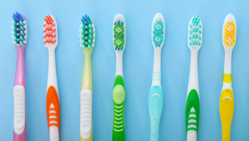 How to Choose a Toothbrush for Your Oral Health