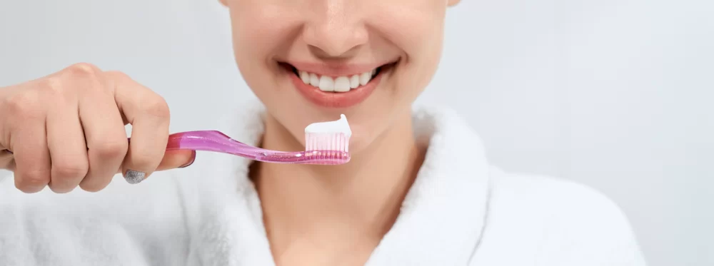 The Benefits of Using a Soft-Bristled Toothbrush for Healthier Gums and Teeth