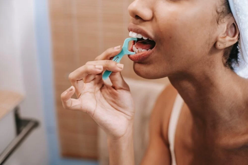 Choosing the Best Floss for Preventing Gum Disease: Expert Tips and Recommendations