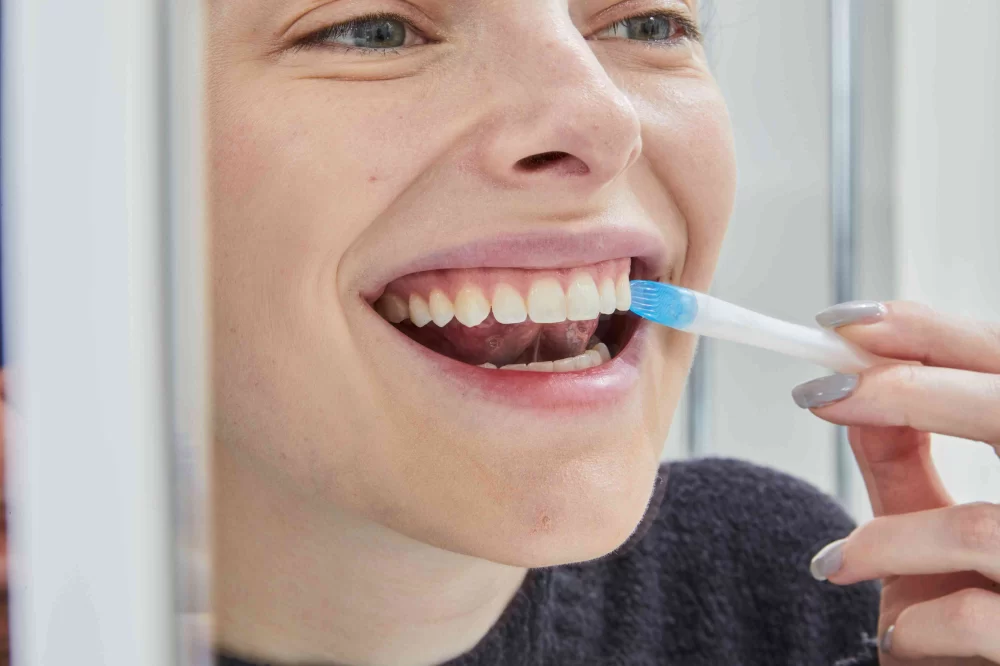 Effective Ways to Prevent Tooth Sensitivity After Whitening for a Comfortable Smile