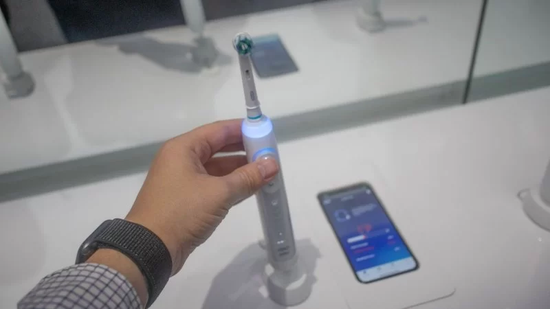 Can the Oral-B Genius Help Someone with Gum Disease?
