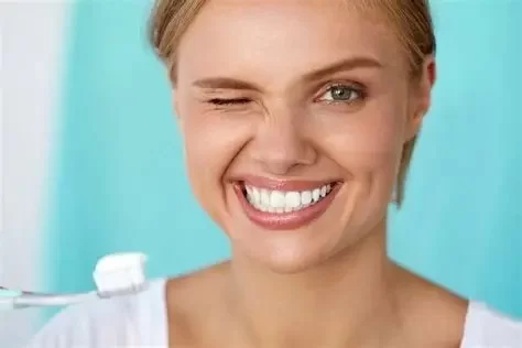 Best Essential Oils for Oral Hygiene and Fresh Breath