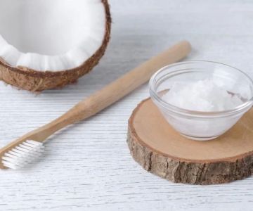 How to Use Coconut Oil for Oral Hygiene Effectively