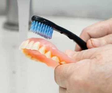 How to Clean Dentures Properly for Long-Lasting Oral Health