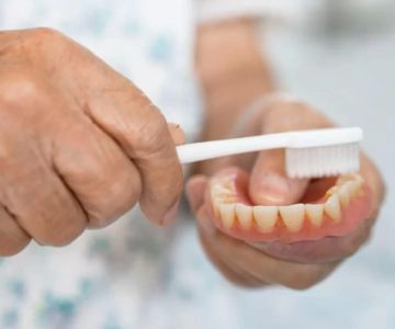 How to Maintain Oral Hygiene with Partial Dentures Care Effectively