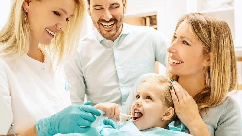 How to Create a Dental Care Plan for Your Family That Grows With Time